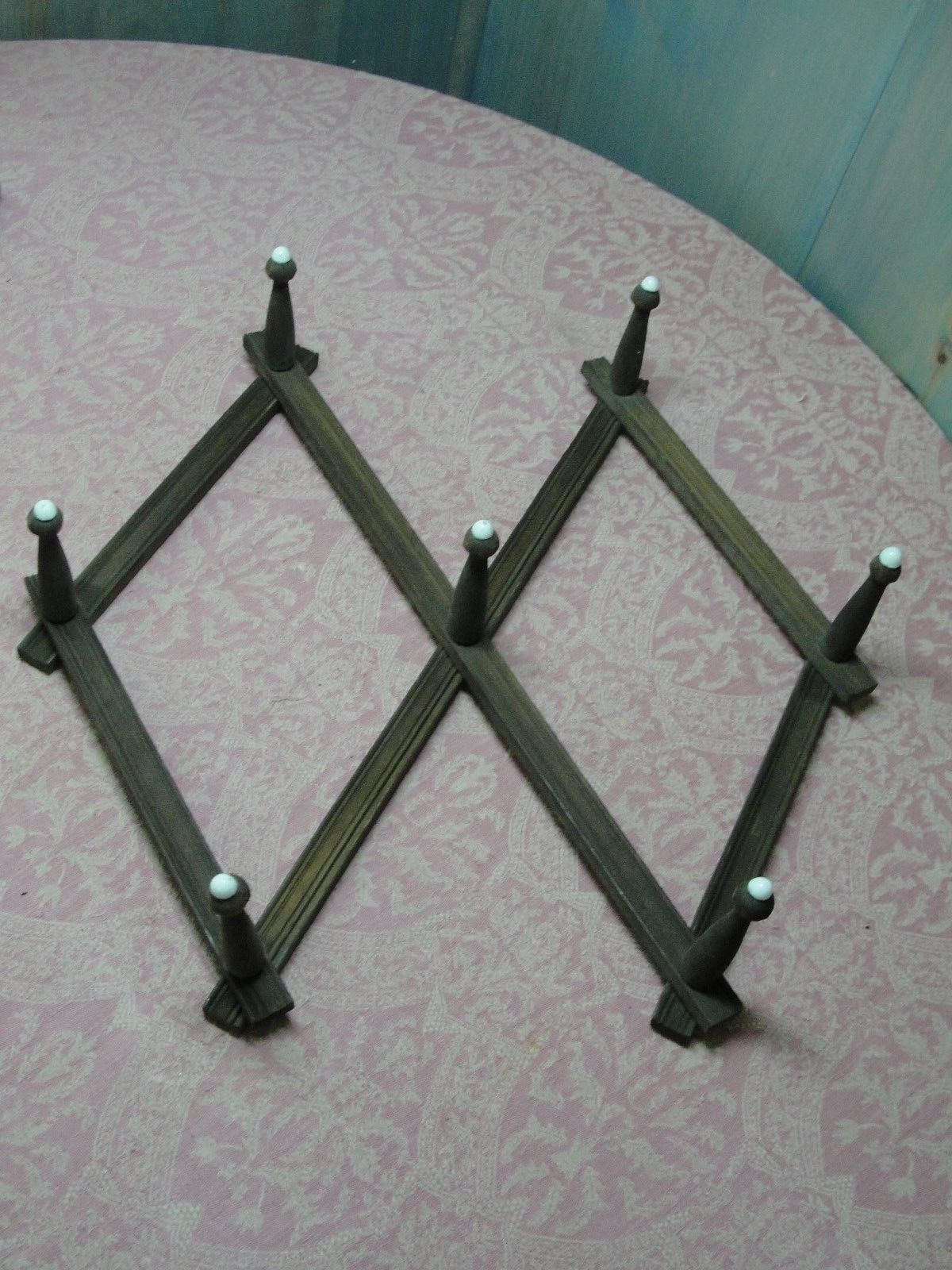 Antique Wood 7 Peg w/ Porcelain Buttons Accordion Style Wall Mount Coat Hat Rack Antique