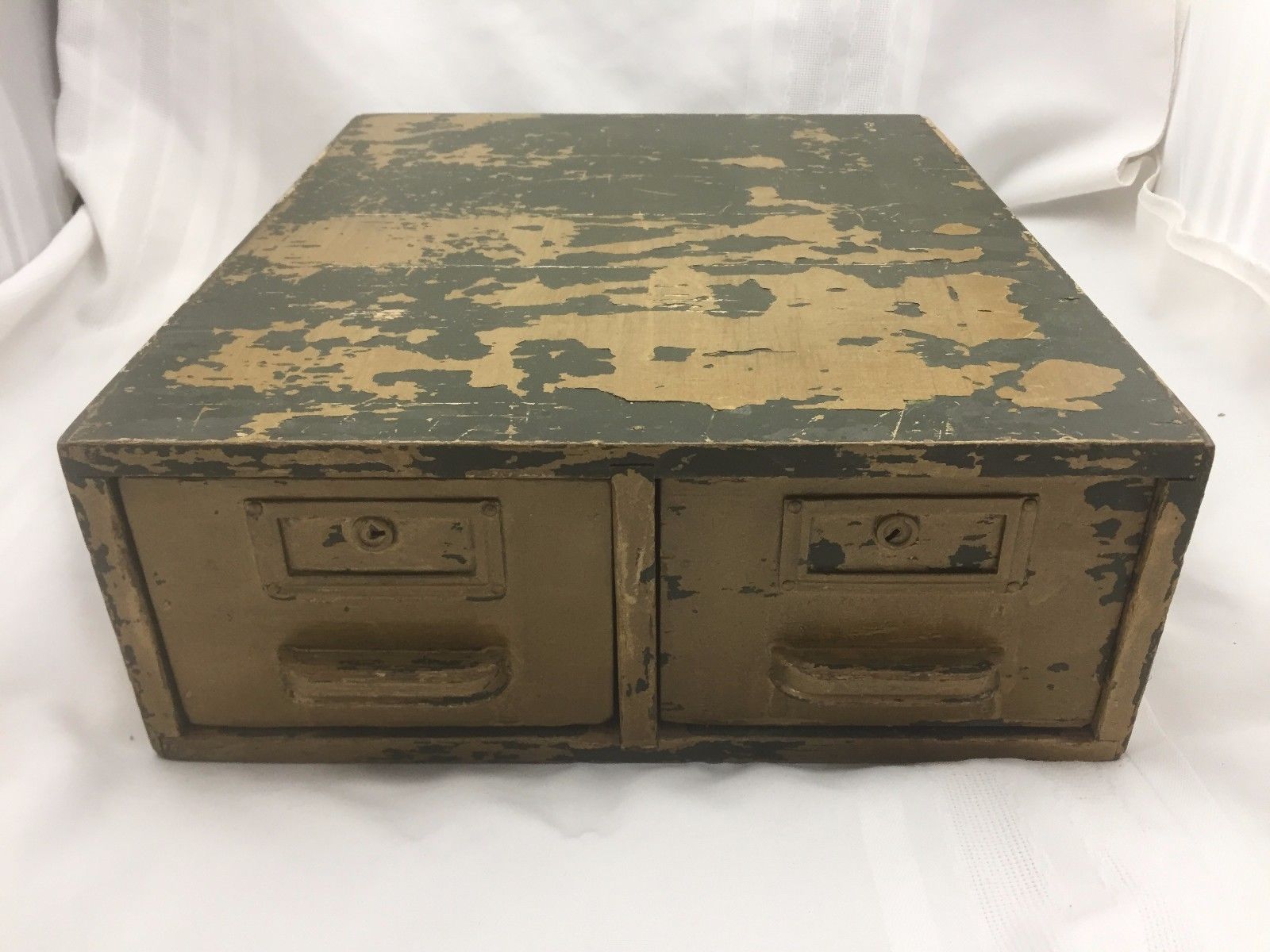 THE GLOBEWERNICKE CO CARD INDEX DRAWER WOODEN CARD CATALOG W