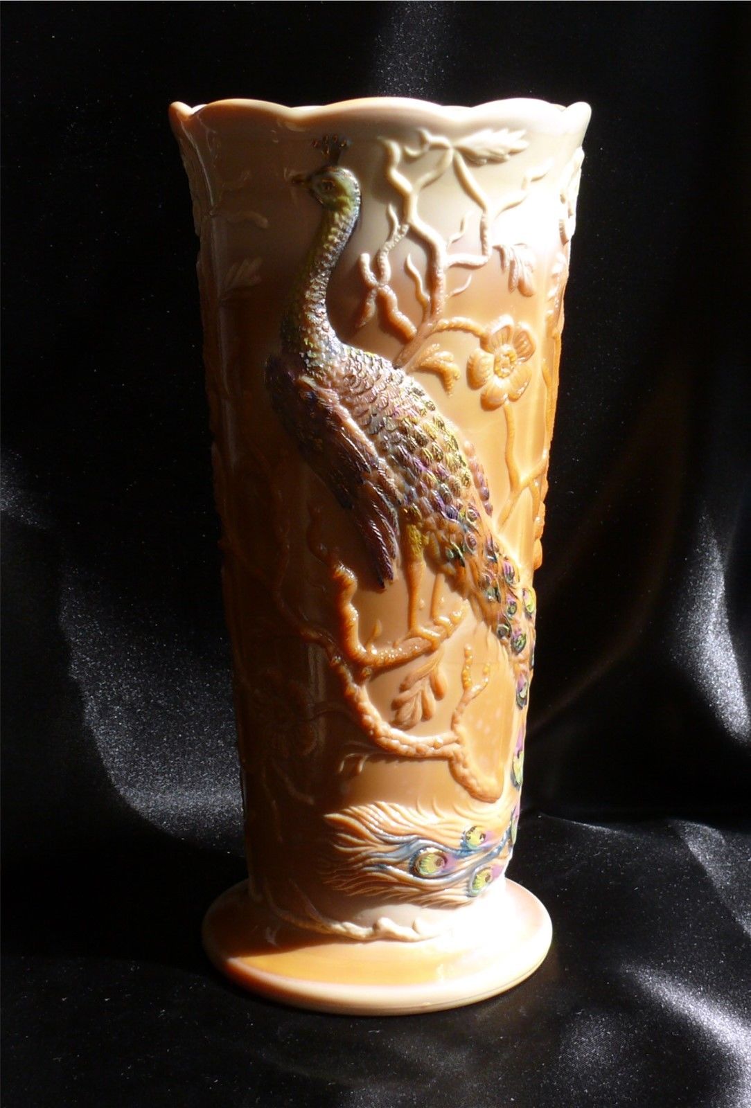 Signed Fenton Peacock Garden Vase Rosenthal 2007 Chocolate Slag