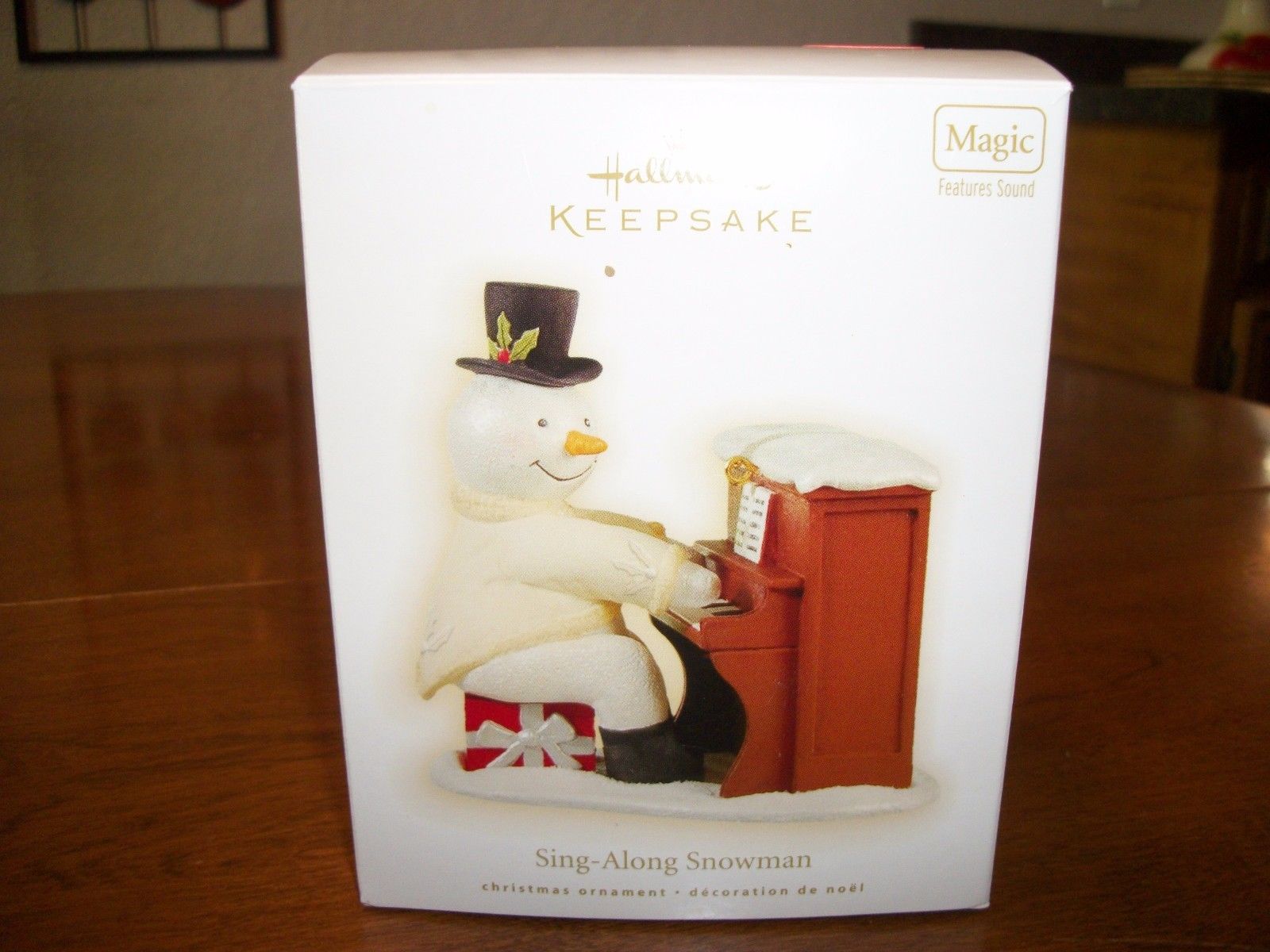Hallmark Keepsake Ornament SingAlong Snowman Features Sound Antique
