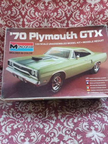 old plastic model car kits