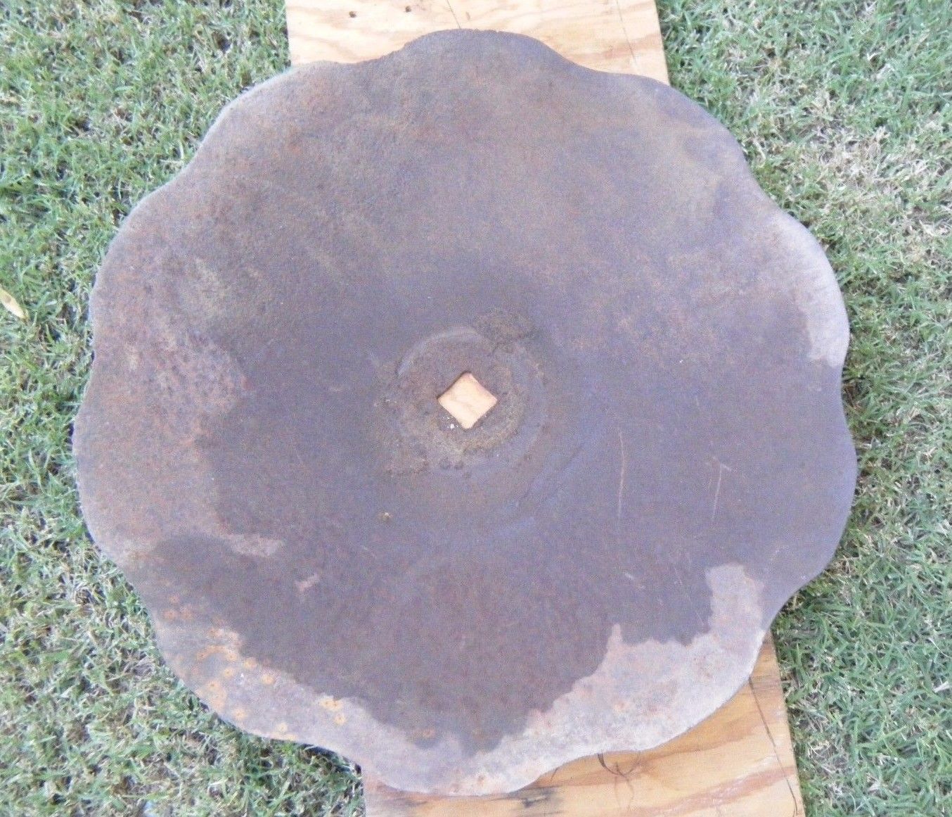 Rare Vintage Plow Disc Blade Farm Tractor Cast Iron Steampunk Antique