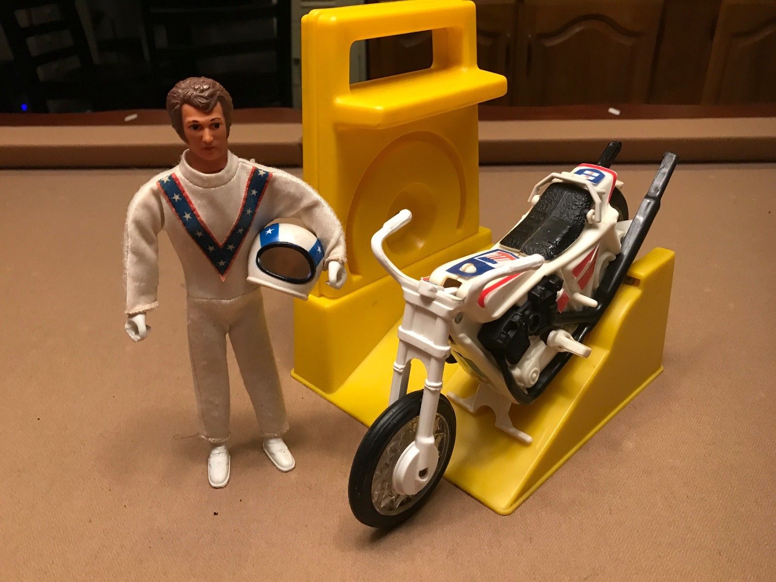 Evel Knievel Ideal Toys 1975 Motorcycle, Launcher, & Figure -- Antique