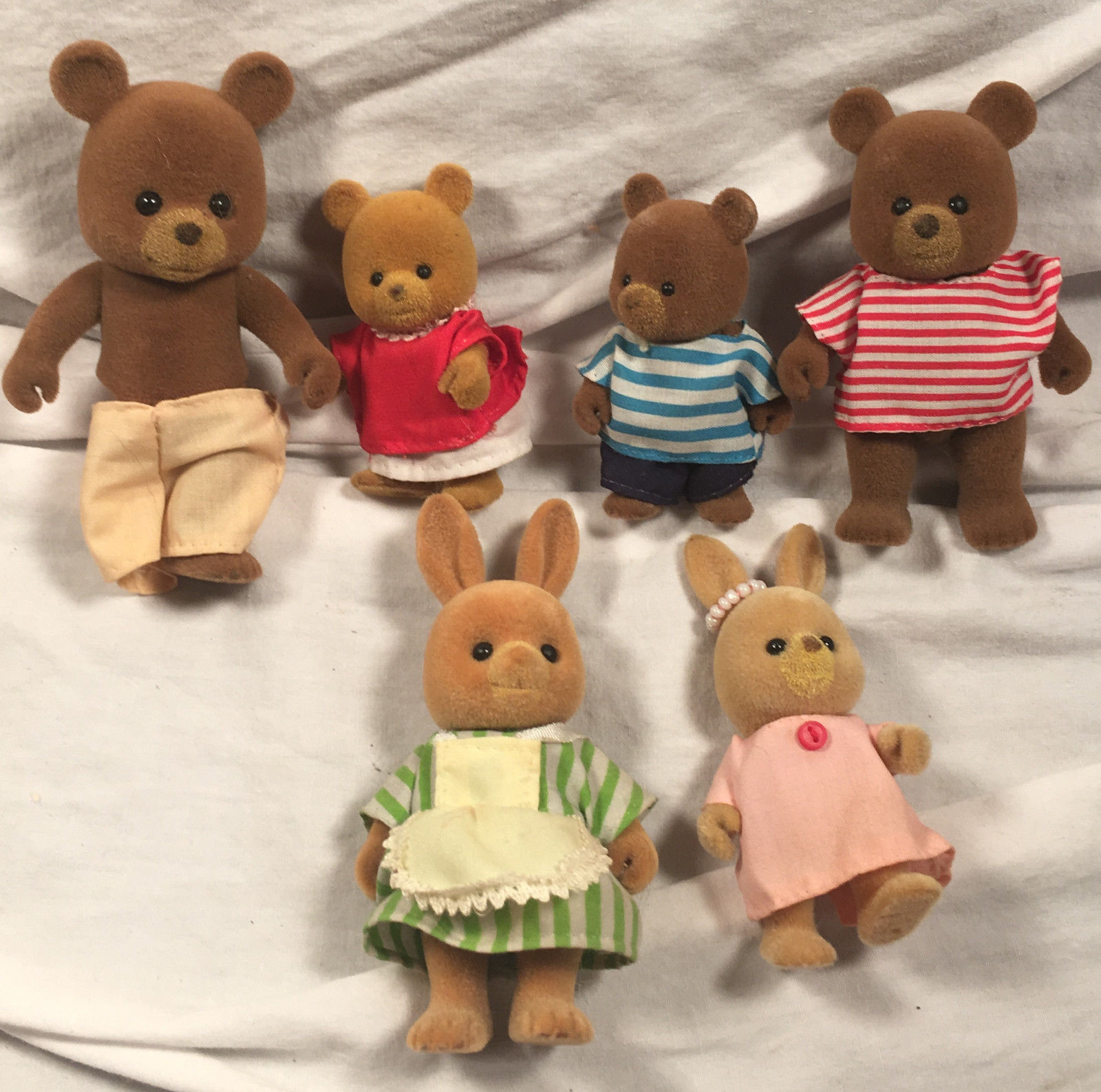 maple town calico critters