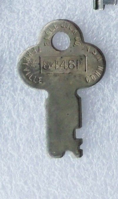 Vintage Eagle Lock Company 8446F Trunk Key Need a Key for your Trunk? Vintage Eagle Lock Company 8446F Trunk Key Need a Key for your Trunk?