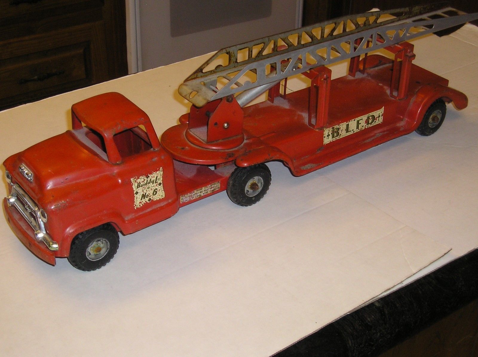 buddy l aerial ladder fire truck