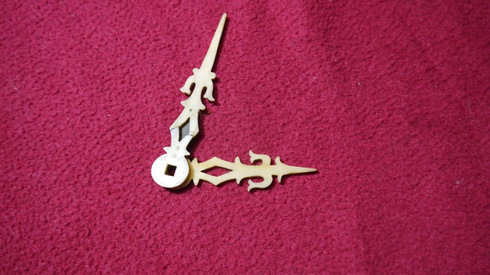 Anton Schneider Cuckoo Clocks - Tagged "Movement_8 Day" - Fehrenbach