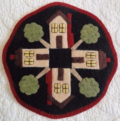 Primitive Wool Felt Lique Penny Rug Candle Mat Salt Box Houses Primitive Wool Felt Lique Penny Rug