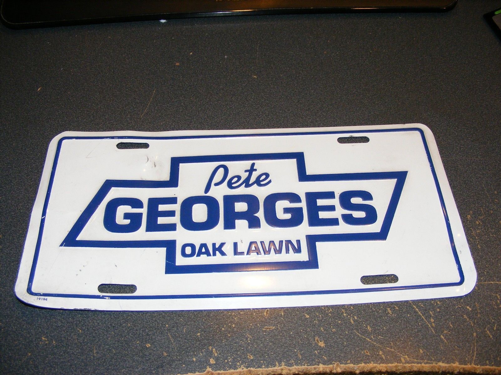 Vintage GM Chevrolet Auto Dealership Plate PETE CHEVY OAK LAWN