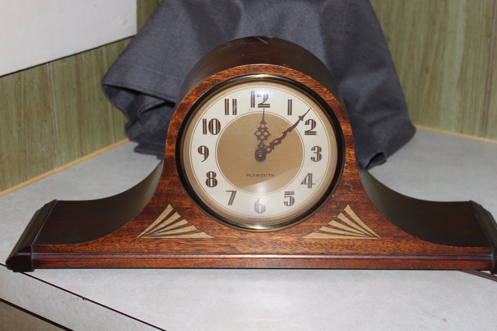 Vintage Electric Clocks at Taylor Lebaron blog