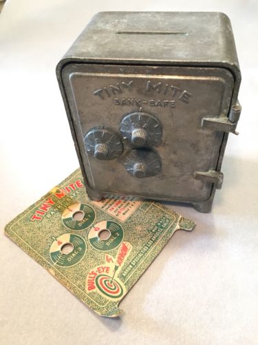 vintage toy safe bank