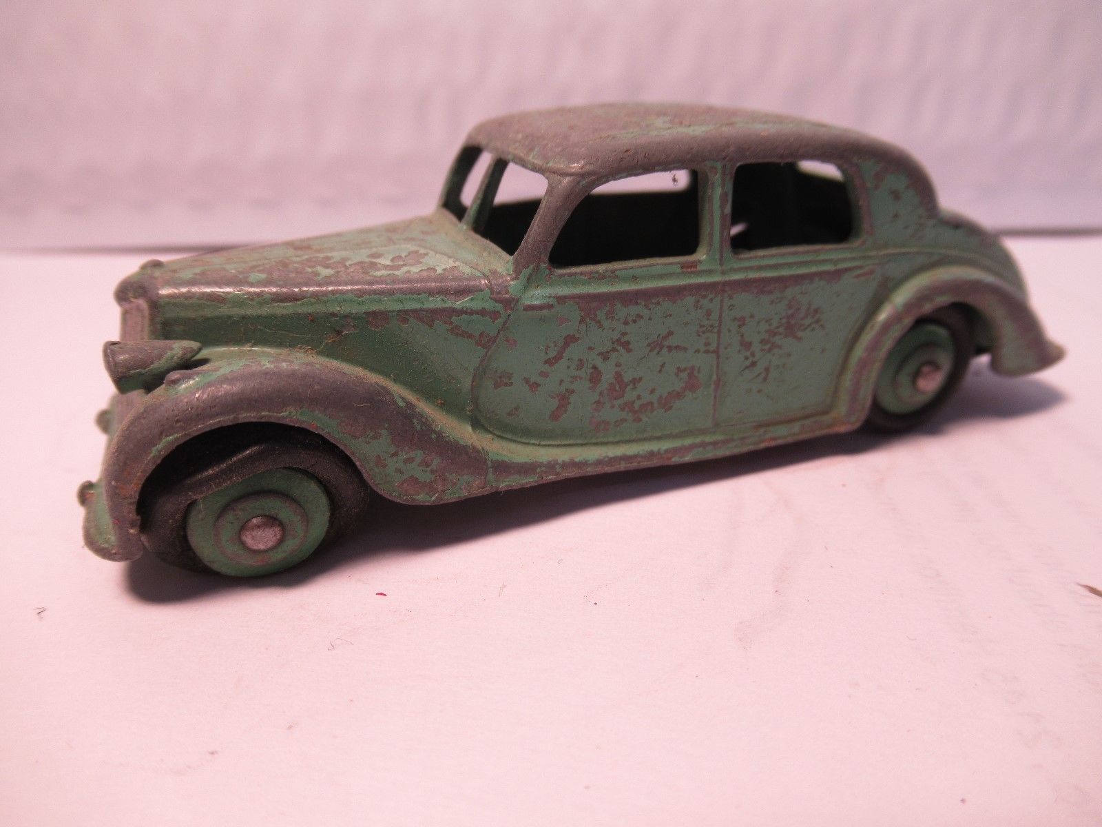 vintage dinky toy cars