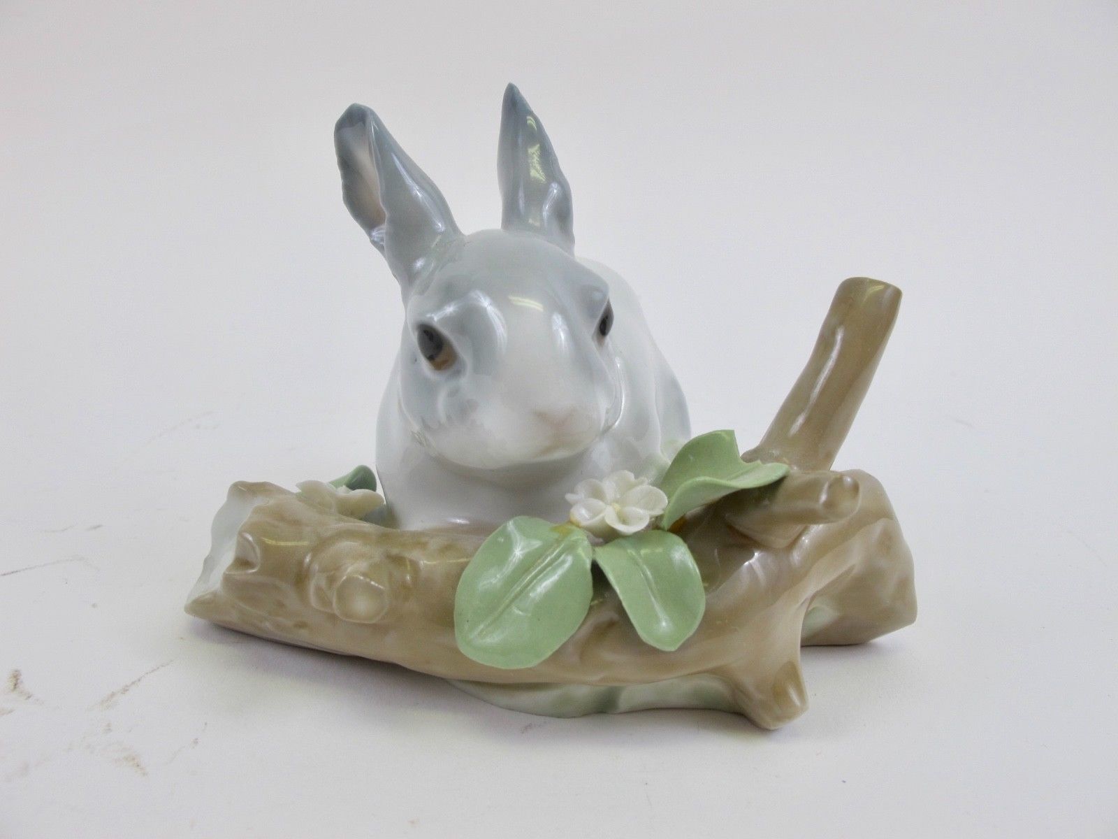 lladro bunny rabbit