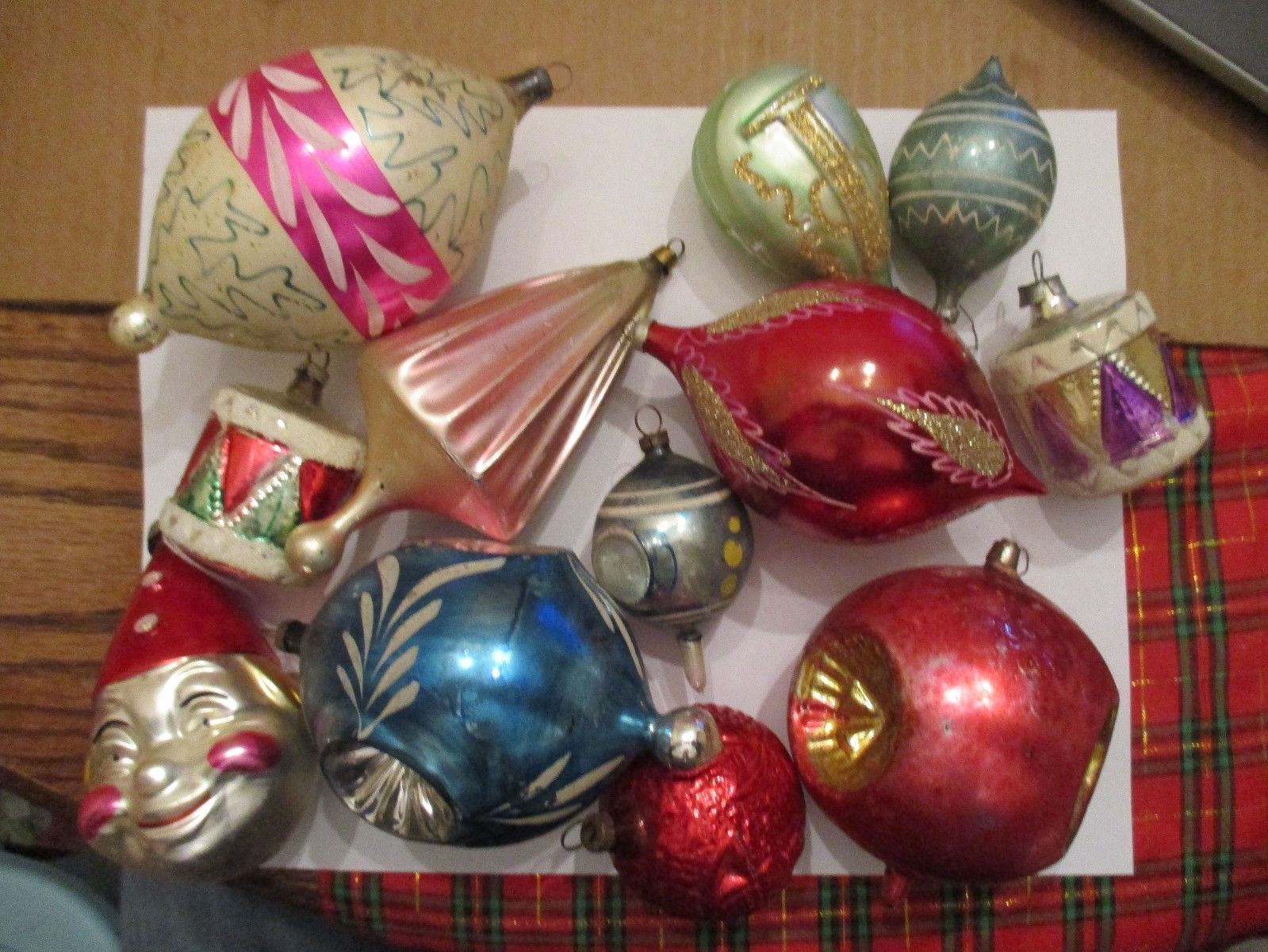 Vintage Ornaments -- Antique Price Guide