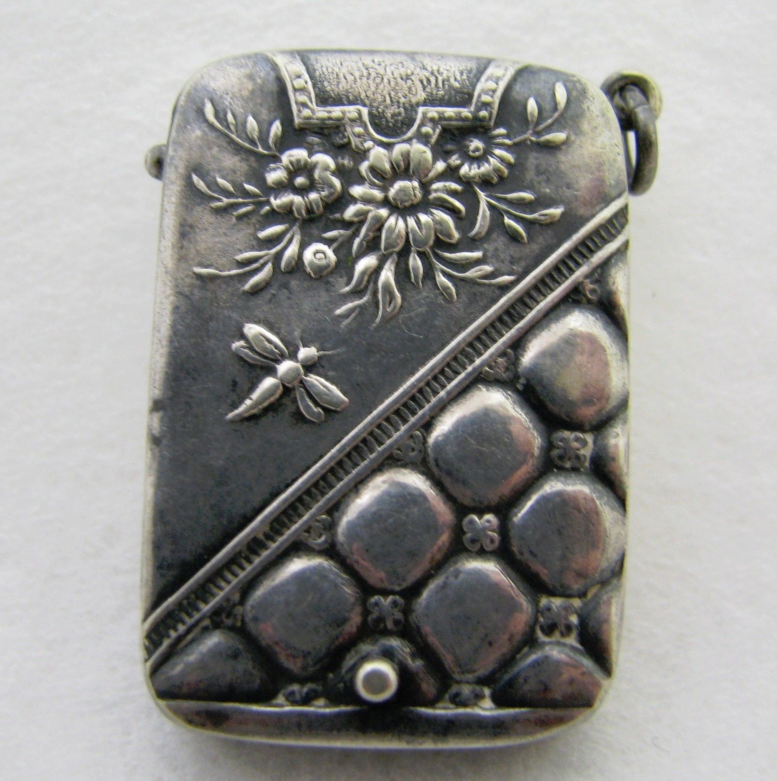 ANTIQUE SILVER ART NOUVEAU MATCH SAFE POSTAGE STAMP HOLDER Antique