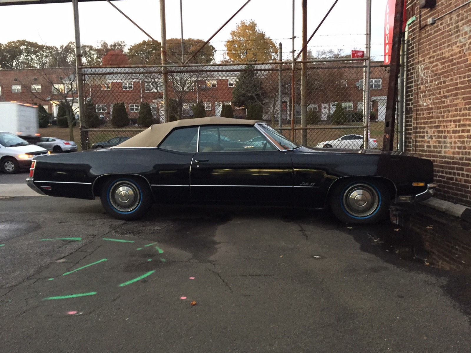 Quick! Find Out If You Can Afford This 1970 Oldsmobile Delta 88 4 Door Hardtop! - 8d7h8cp