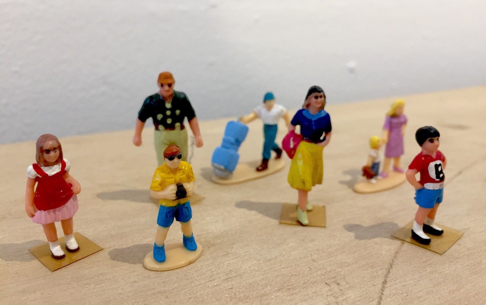 tiny model figures