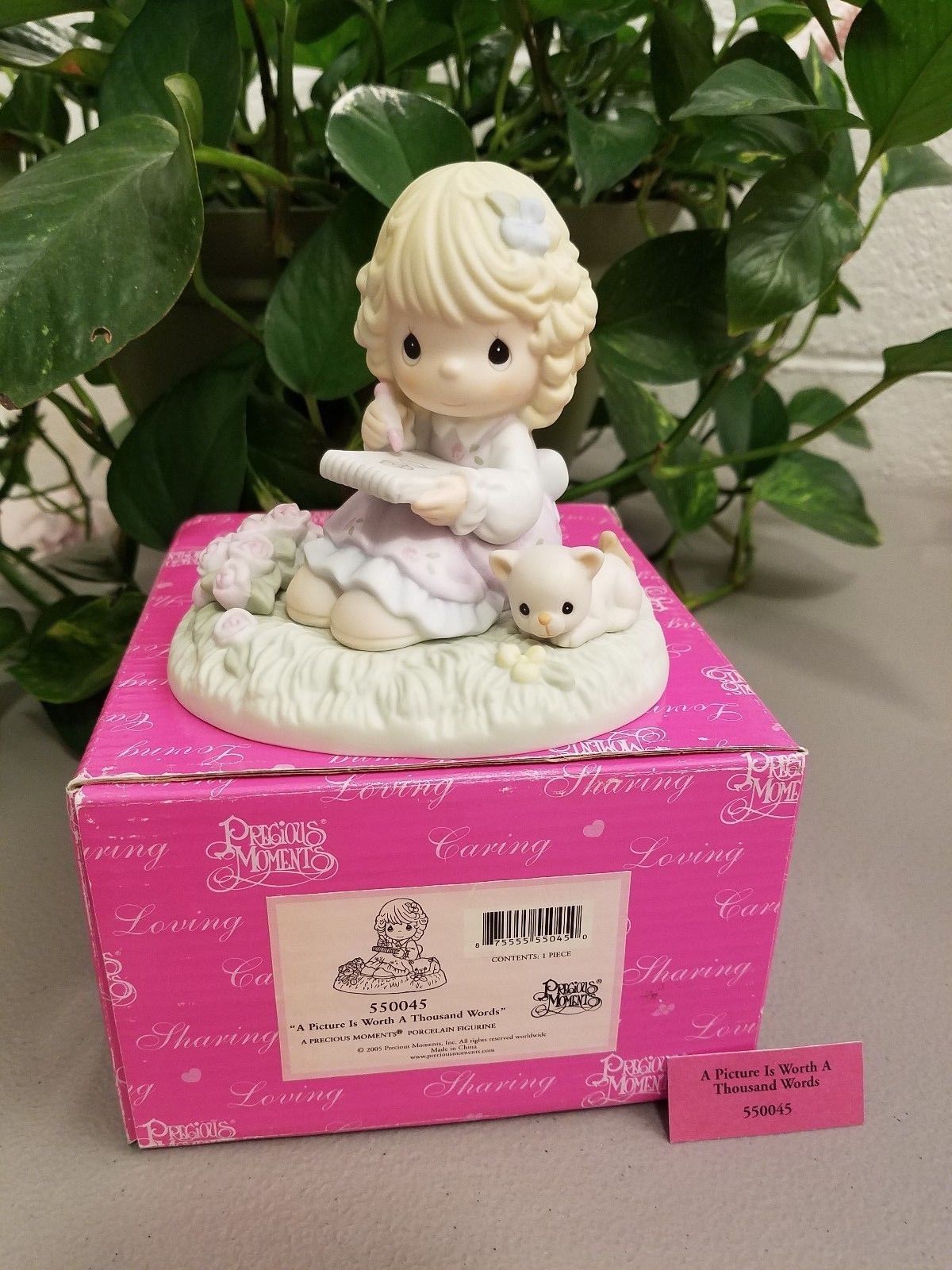 PRECIOUS MOMENTS "A PICTURE IS WORTH A THOUSAND WORDS" 550045 EXTREMELY
