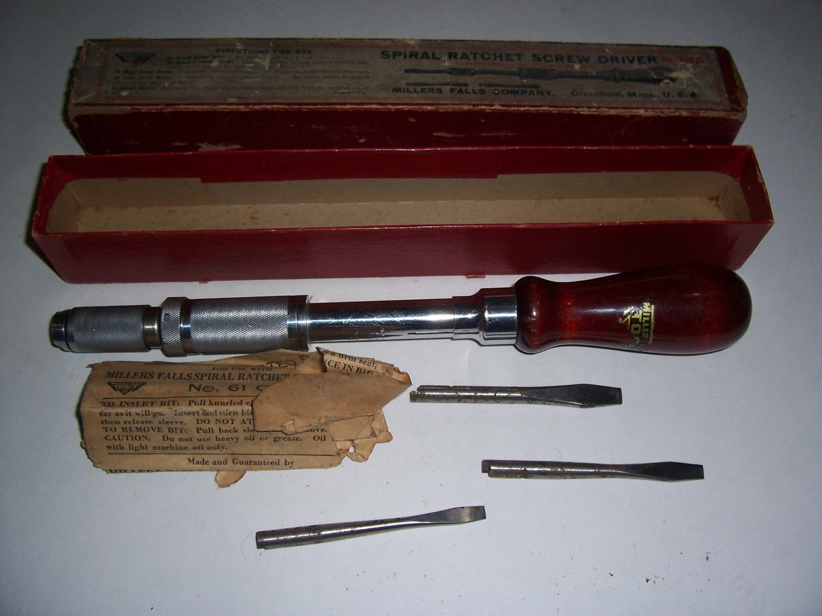 Vintage Millers Falls No.61A Spiral Ratchet Screwdriver with 3 Flathead