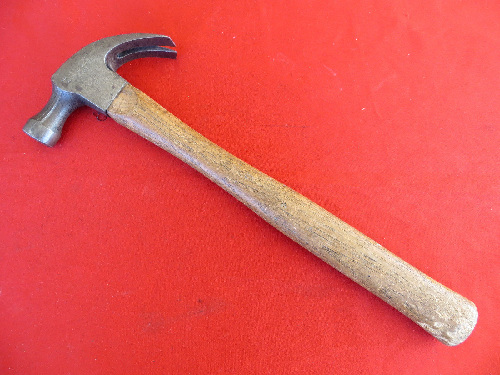 Vintage MILLERS FALLS No.1418 Small Claw Hammer 10oz Carpentry Tool