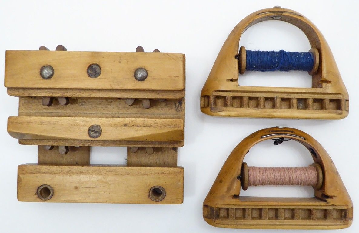 2 Antique Primitive Wood Weaving Loom Shuttles 2 Bobbins & 1 Double
