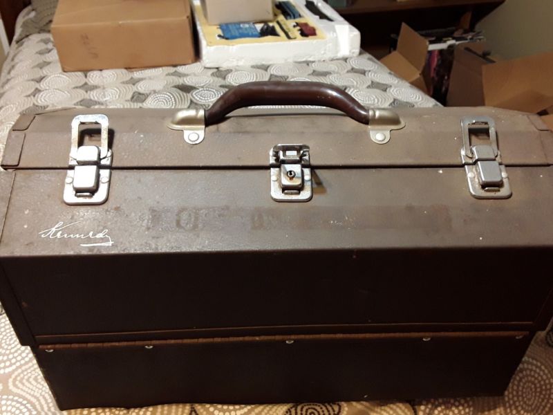 Vintage Kennedy Tool Box, Kennedy Cantilever Tool Box 1017