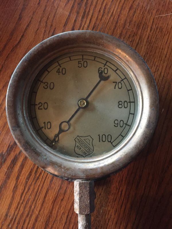 Antique Ashcroft MFG CO. 100 PSI Brass/Cast Iron Steam Pressure Gauge