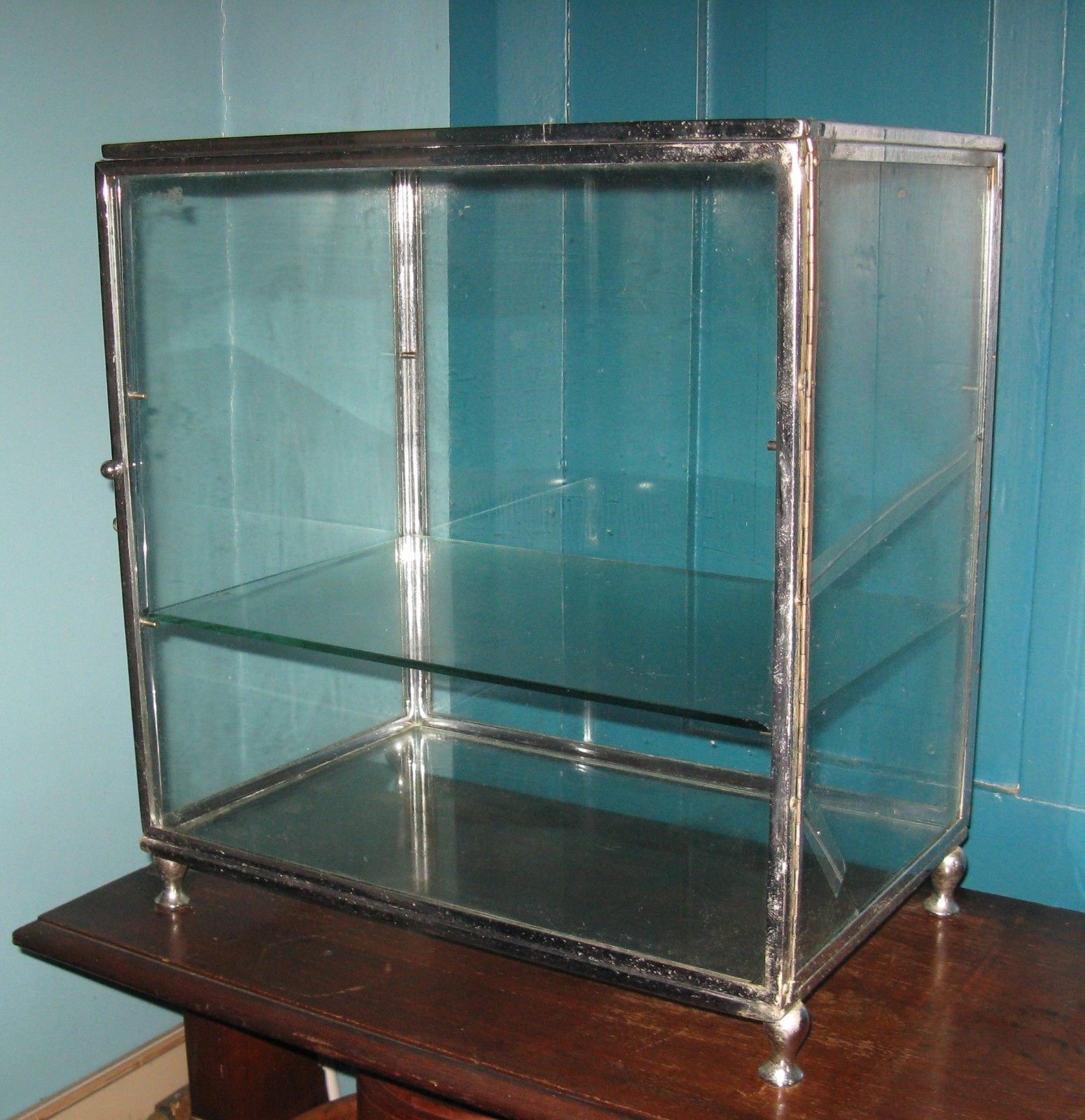 Vintage Art Deco Modern Chrome Glass Store Countertop Display