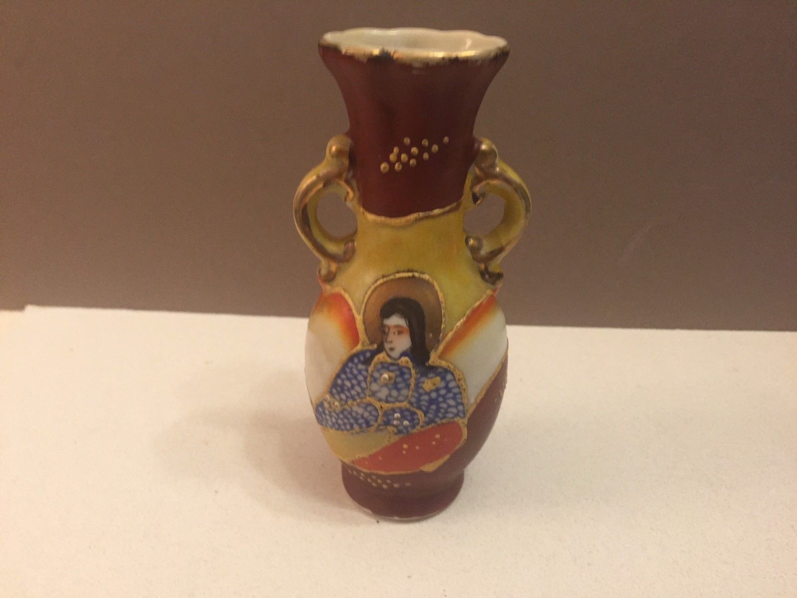 Vintage Small Vase Made In Occupied Japan 5 Tall Antique