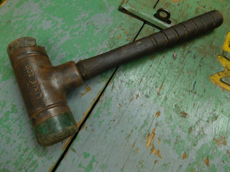 Vintage Lixie 200 dead blow hammer Antique Price Guide Details Page