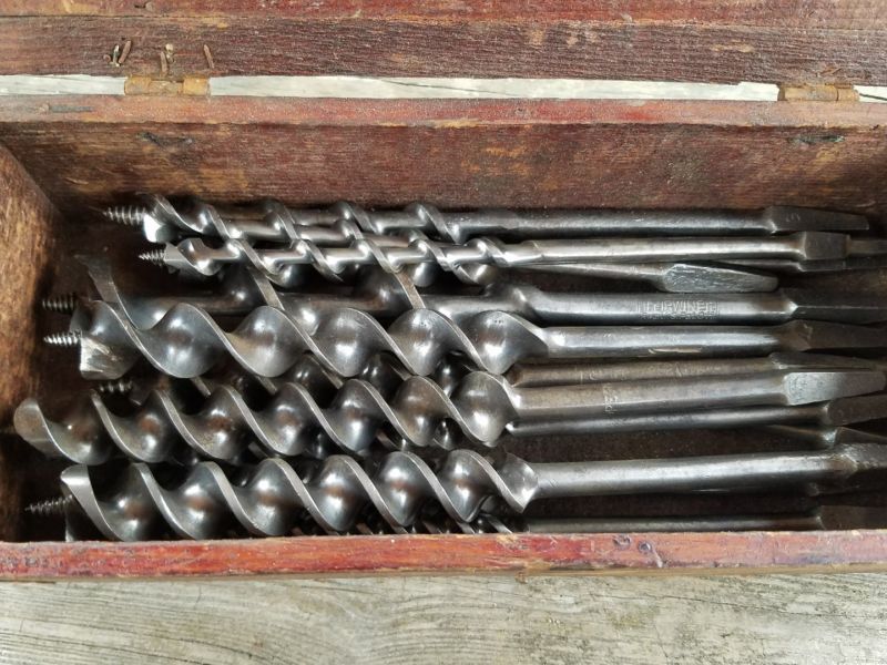VINTAGE AUGER DRILL BITS/WOOD WORKING TOOLS/IRWIN/RUSSELL JENNINGS