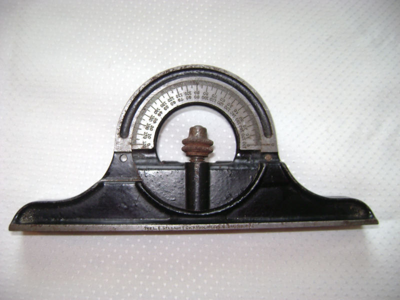 Vintage L.S. Starrett 490 Machinists Protractor With Level Bubble USA
