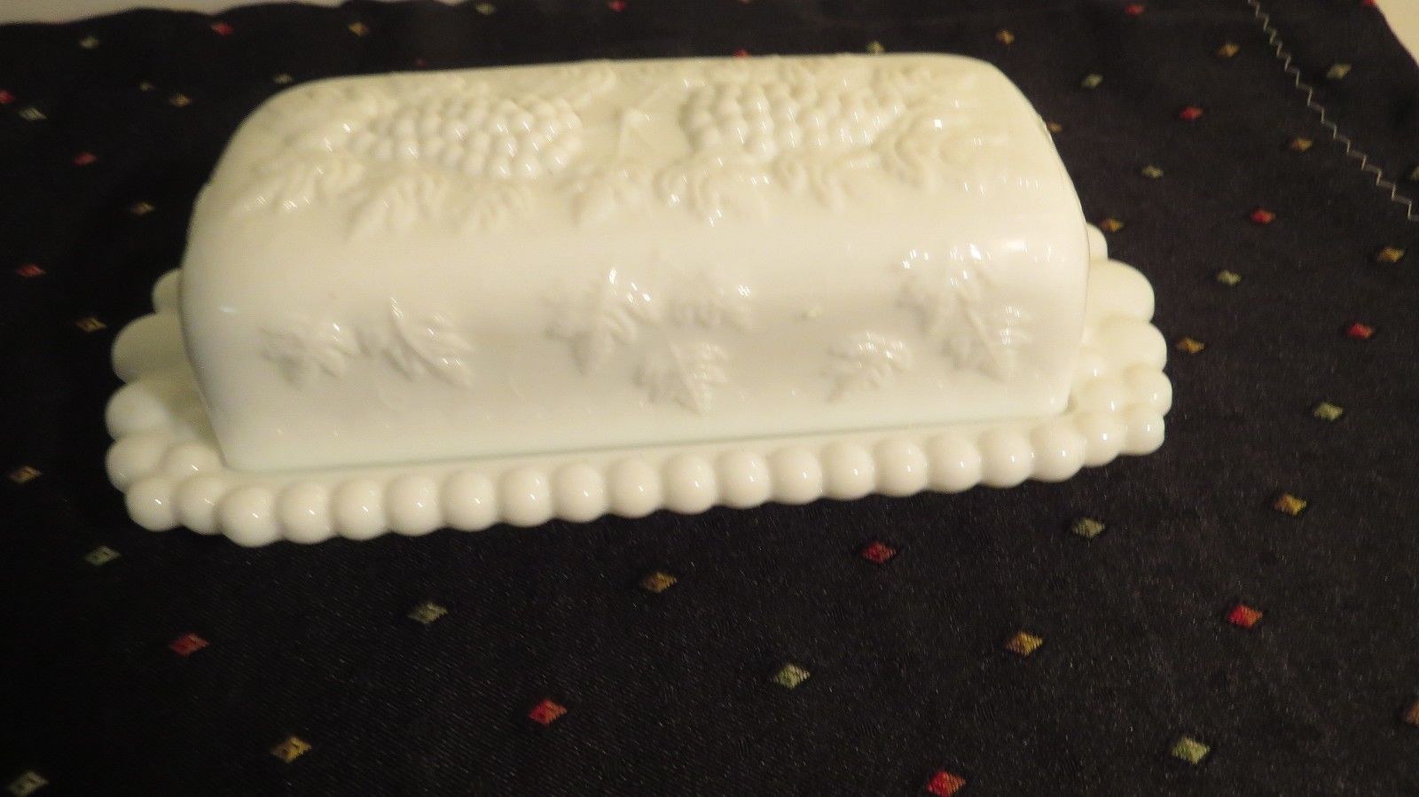 Indiana Colony Harvest Grape White Milk Glass Butter Dish w/Cover