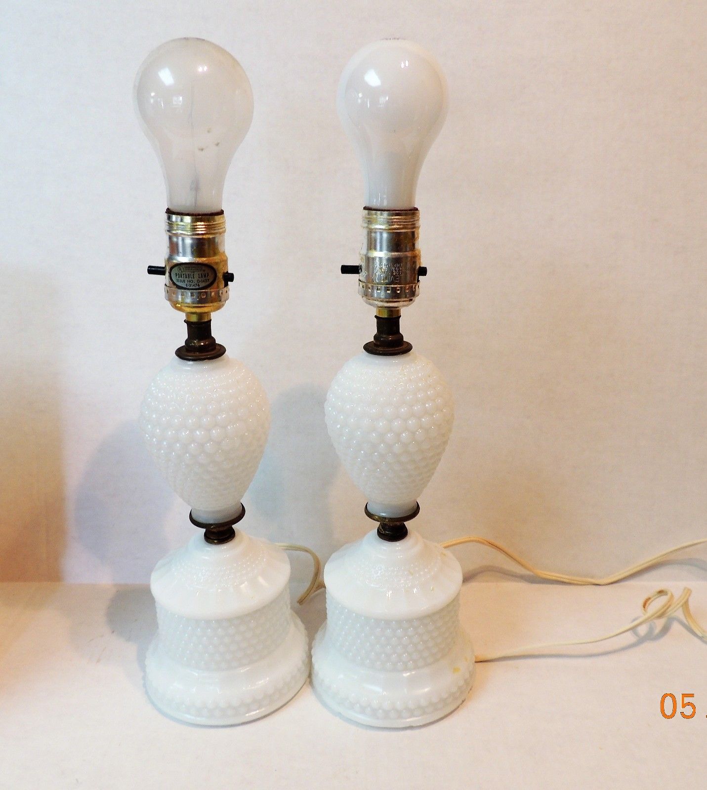 Hobnail Milk Glass Boudoir Nightstand Lamp Matching Pair Beautiful Condition Antique Price