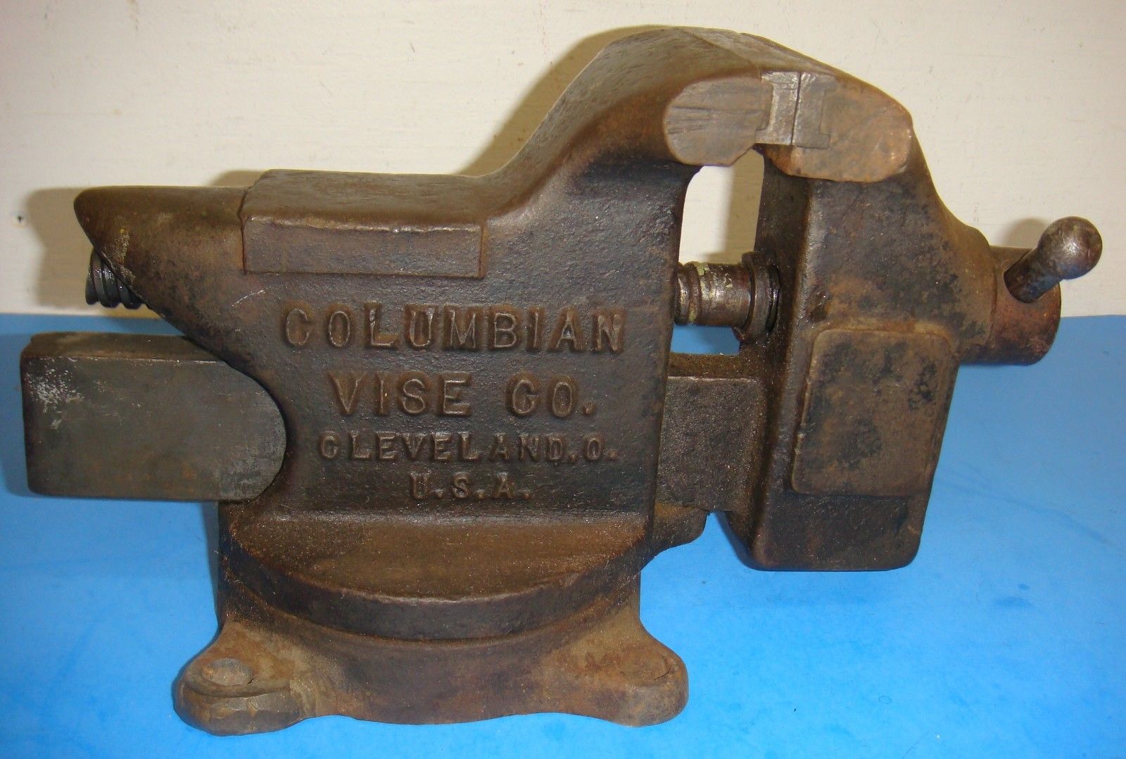 Vintage Columbian No 44 Bench Vise Antique Price Guide Details Page