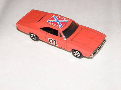 dukes of hazzard diecast car 1981