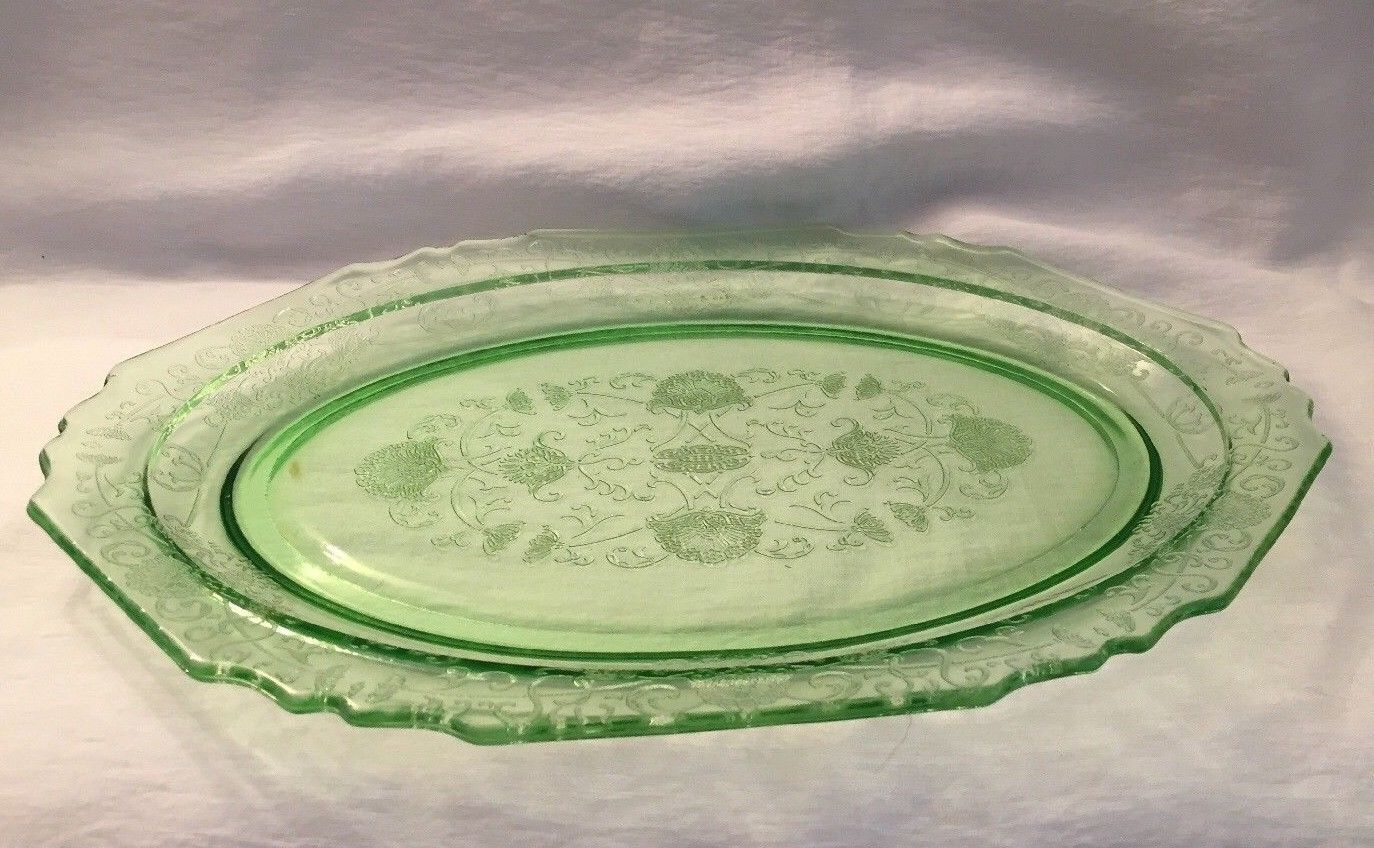 Vintage Depression Green Hazel Atlas Florentine Poppy Oval Plate