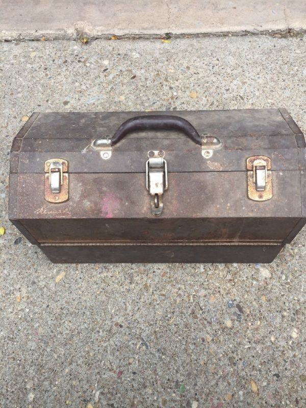 VINTAGE KENNEDY CANTILEVER TOOL BOX MODEL 1022 INDUSTRIAL HEAVY Sale !!!! Antique Price Guide