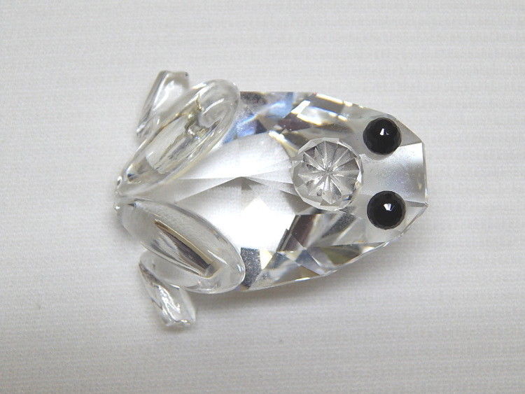swarovski crystal frog figurine