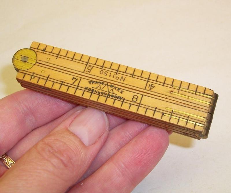 Vintage HOCKLEY ABBEY No. 1150 MINIATURE Wood/Wooden FOLDING RULE 12 ...