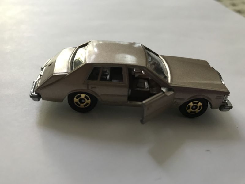vintage tomica cars