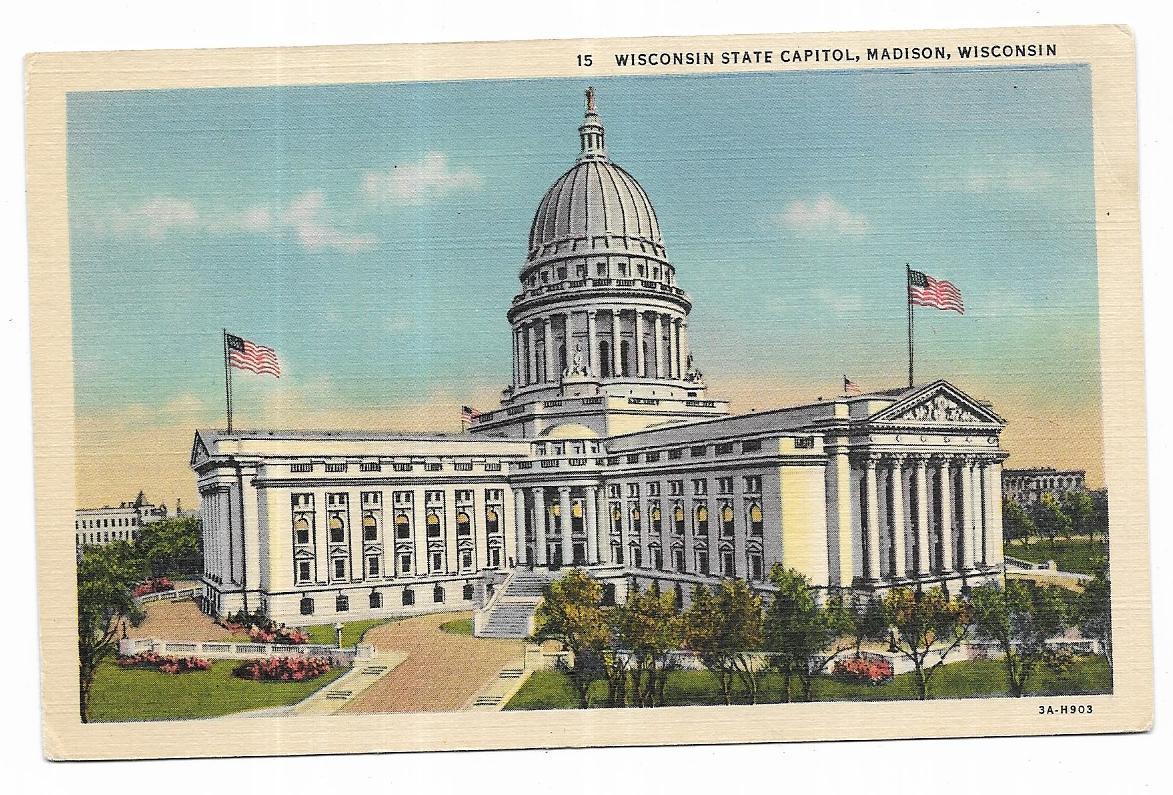 Vintage Wisconsin Linen Postcard State Capitol Madison Dome Antique