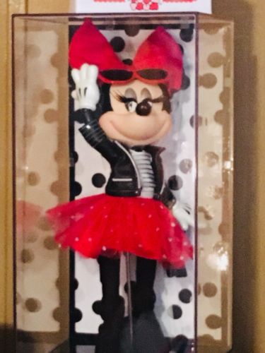 minnie mouse signature doll 2018