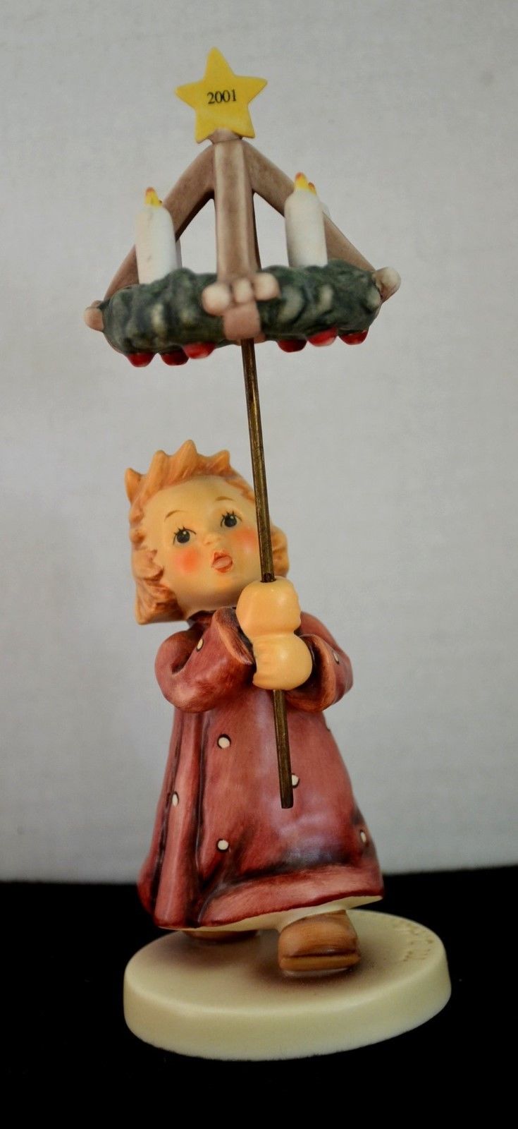 Goebel Hummel Christmas Candlelight Advent Figurine 838 Antique