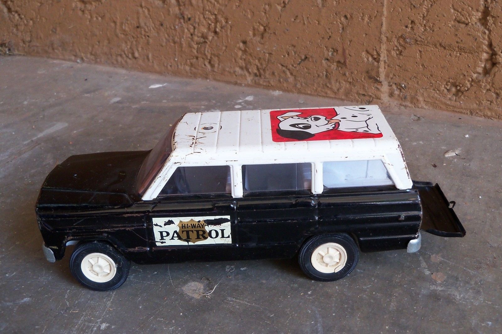 wagoneer toy