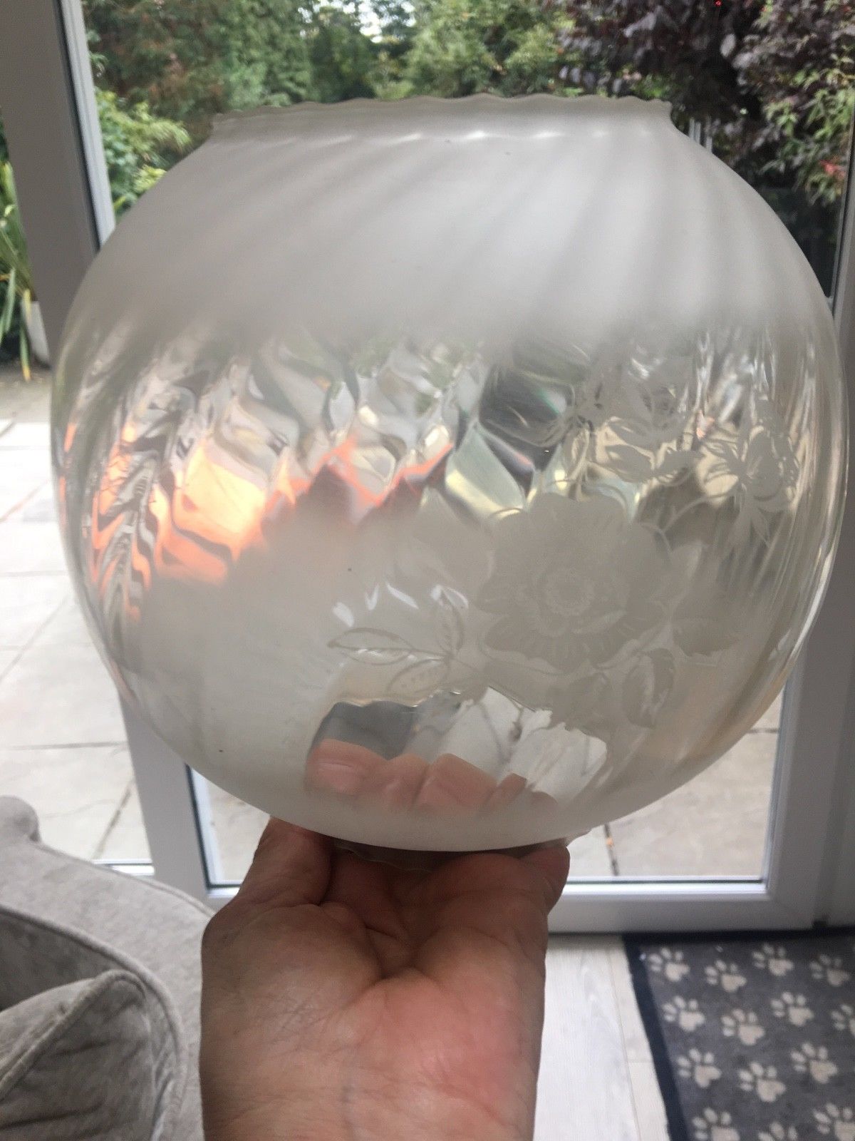 antique round globe oil lamp shade with acid etching and wrythen swirls
