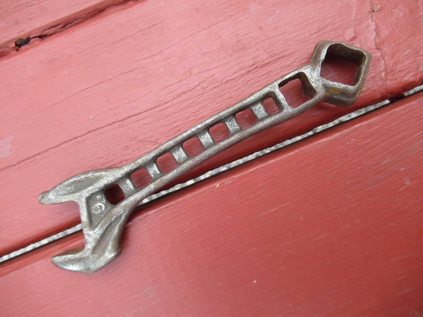 Vintage Empire Plow No. 9 WRENCH with hammer head / Cleveland, Ohio