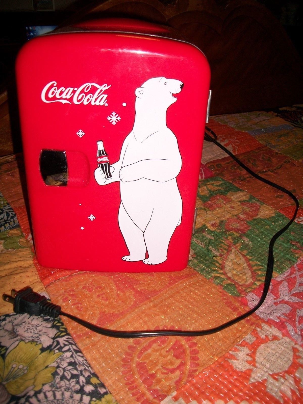 CocaCola Mini Fridge Cooler/Warmer Retro Personal Fridge Koolatron