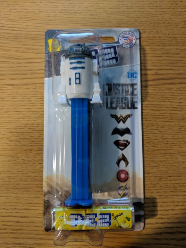 giant r2d2 pez dispenser