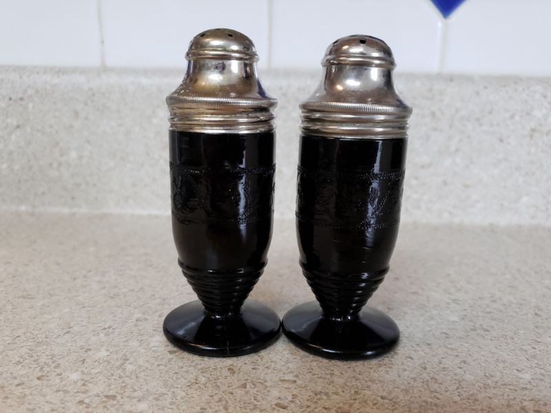 black salt and pepper roots pants